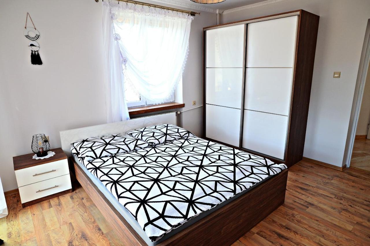 Apartament Z Tarasem I Pokoje Klimatyzowane -Drozdowka Solina Solina  Buitenkant foto