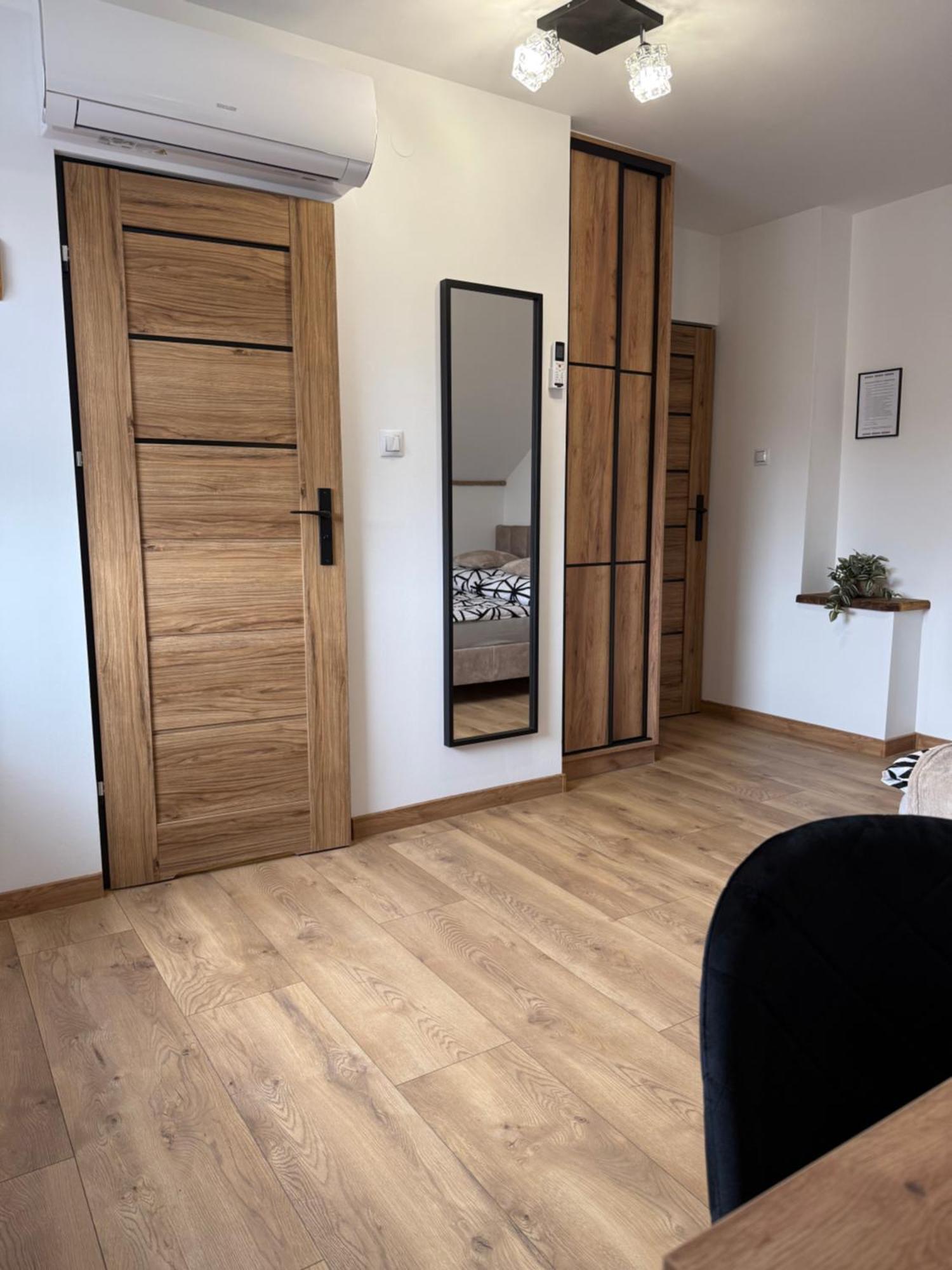 Apartament Z Tarasem I Pokoje Klimatyzowane -Drozdowka Solina Solina  Buitenkant foto