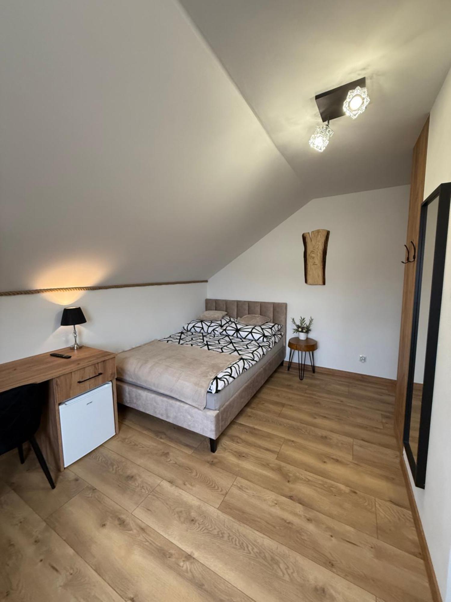 Apartament Z Tarasem I Pokoje Klimatyzowane -Drozdowka Solina Solina  Buitenkant foto