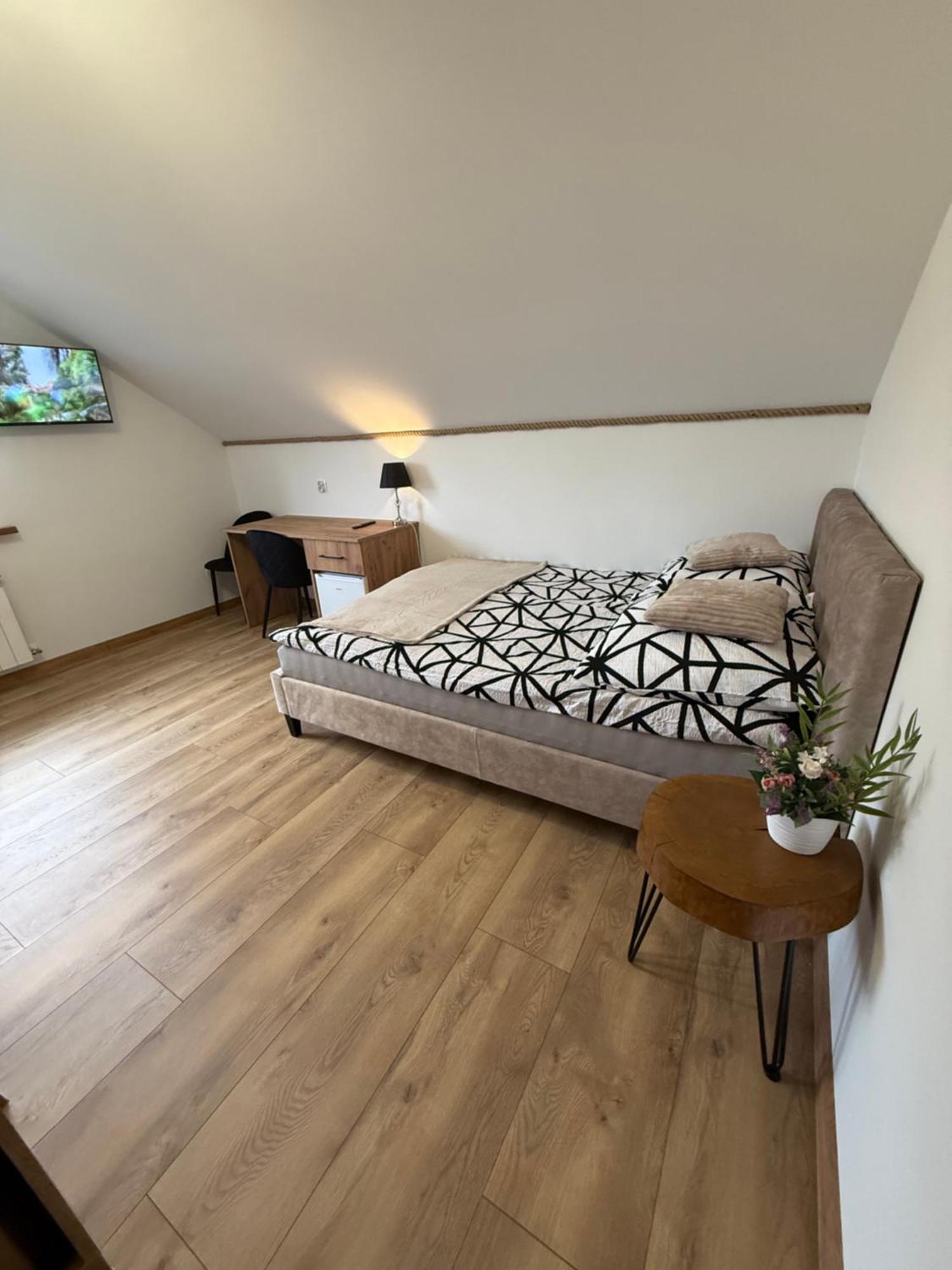 Apartament Z Tarasem I Pokoje Klimatyzowane -Drozdowka Solina Solina  Buitenkant foto
